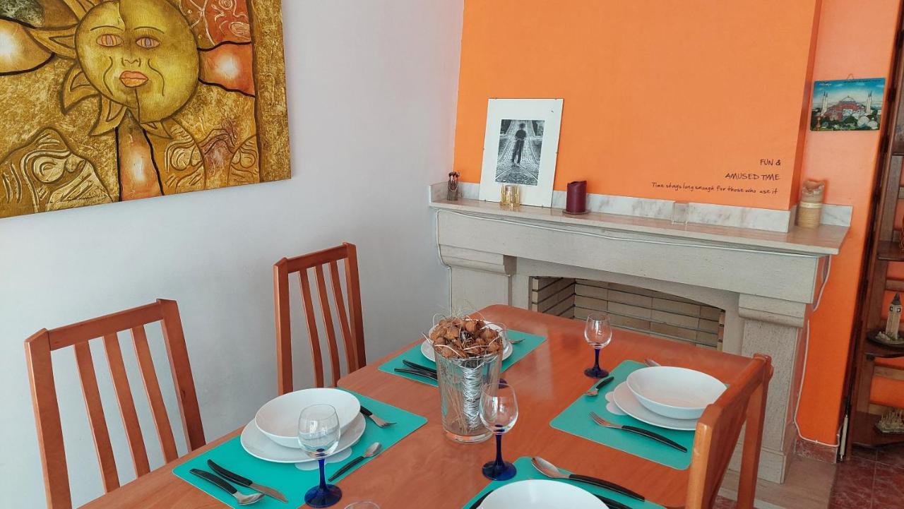 Enjoy Lisbon Cascais Sintra 1200 Metres To Metro Blue Line Sintra Rail Line Free Parking Appartement Amadora Buitenkant foto