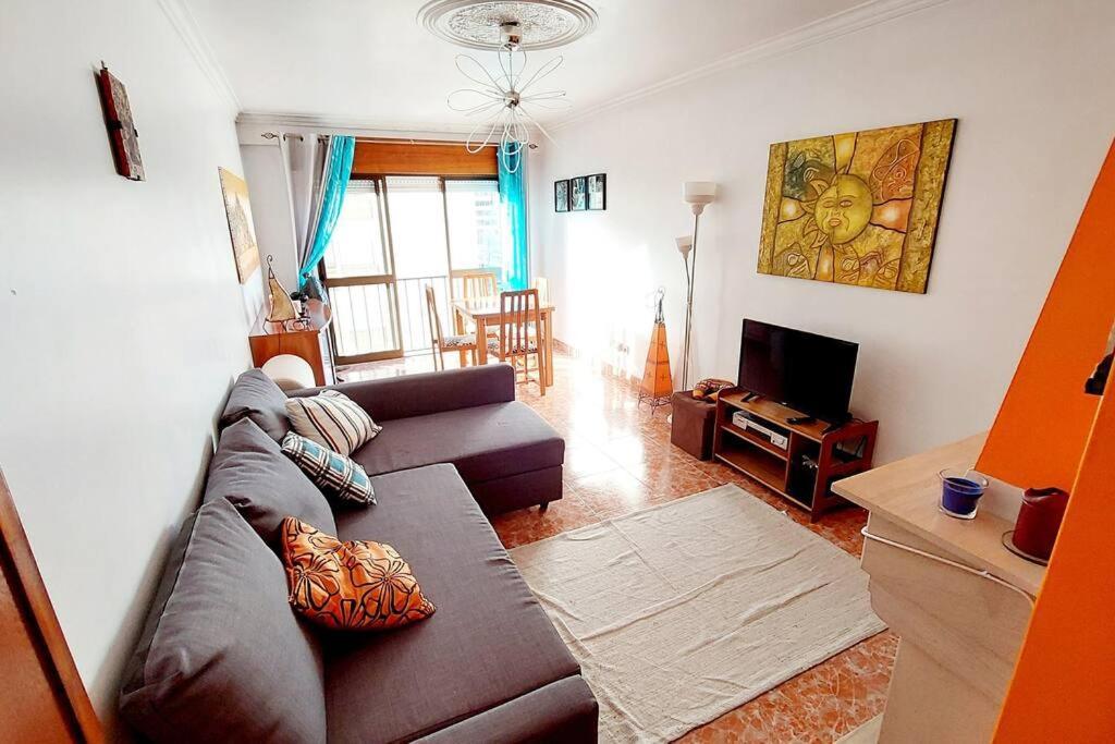 Enjoy Lisbon Cascais Sintra 1200 Metres To Metro Blue Line Sintra Rail Line Free Parking Appartement Amadora Buitenkant foto